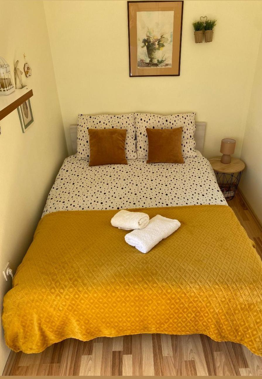 Vera Apartments With Sea View And Old Town View Zadar Exterior photo